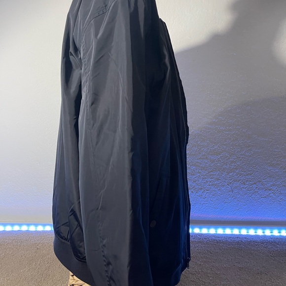 Old navy bomber jacket - Picture 9 of 9